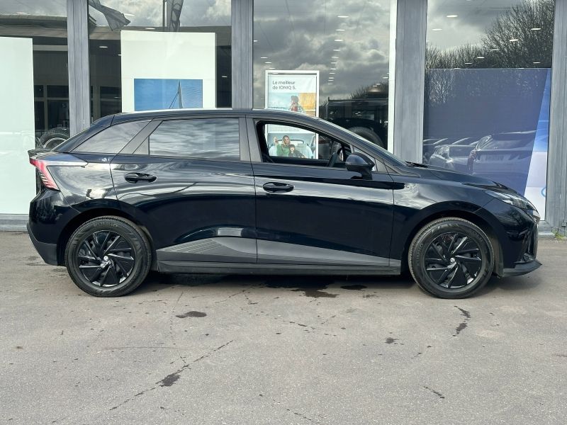 Théobald Occasion MG MG4 Electrique Berline Noir